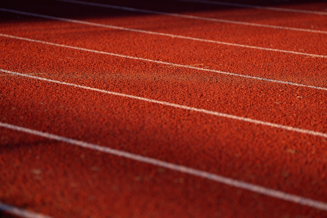 Cronometrarea Curselor de Ciclism pe Etape: RFID vs GPS